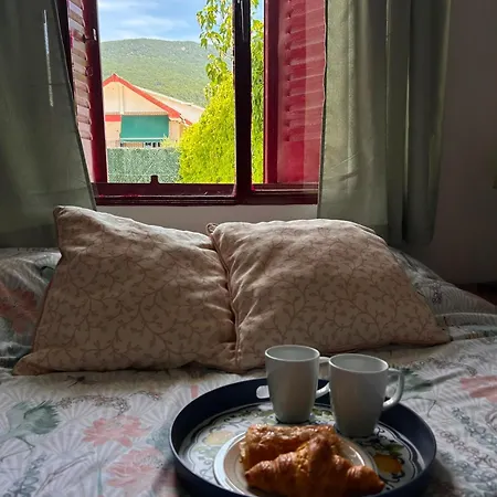 En Con Jardín Casa de Férias